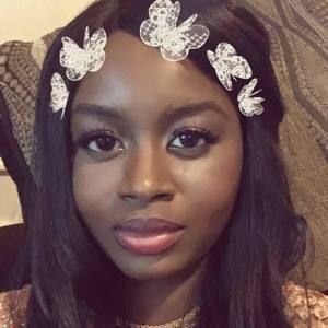 Meet your Posher, Aissatou